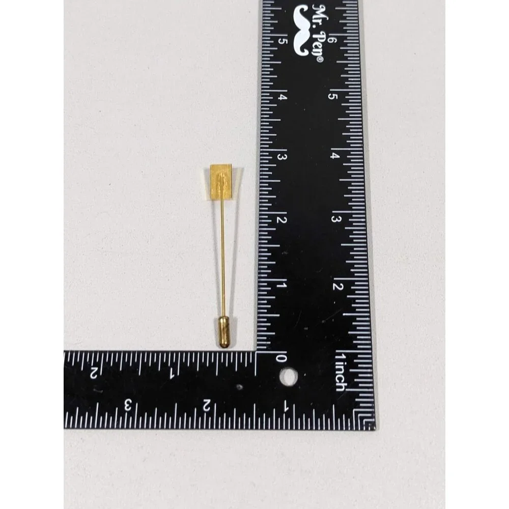 Vintage‎ Gold Tone Initial Letter W Rectangle Stick Pin